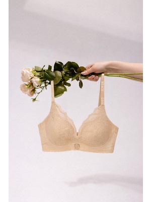 Koza İç Giyim Kadın Dantelli Ön Ayarlı Döner Mekanizmalı Toparlayıcı Sütyen