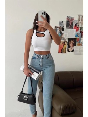 Bigümex Dekolteli Biyeli Kaşkorse Kadın Crop Bluz