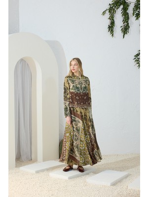 Aker Haki Brit Detaylı Desenli Bluz