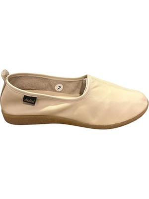 Akdam Hakiki Deri Kadın Kauçuk Tabanlı Tavaf Ayakkabı