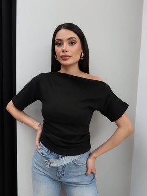 Esra Helvacı Tek Omuz Yan Büzgülü Bluz
