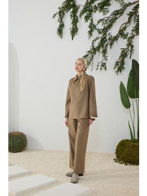 Aker Taş Suet Muz Yaka Bluz