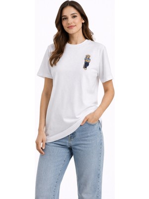 Justas Kadın Beyaz Nakışlı Basic Tişört – Pamuklu Günlük Rahat Kesim