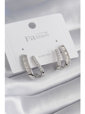 Ergün Store Pirinç Gümüş Renk Zirkon Taşlı Kadın Küpe - Lisinya