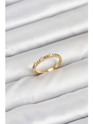 Ergün Store Pirinç Gold Renk Lazer Kesim Kadın Yüzük - Lisinya