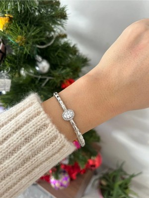 Nergis Collection Kadın Rodyum Kaplama Xuping Vip Çelik Kelepçe Bileklik