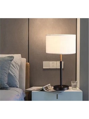 Vivense Modern Kumaş Abajur Beyaz Başlıklı Siyah Gold Detaylı Ayak