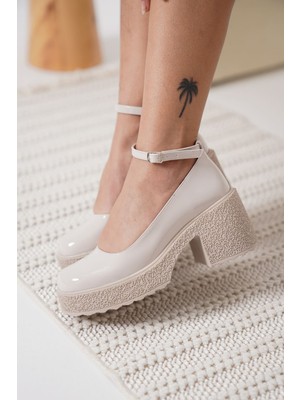 Alfaze Bej Rugan Bilekten Baretli Günlük Rahat Dolgu Topuklu Ayakkabı