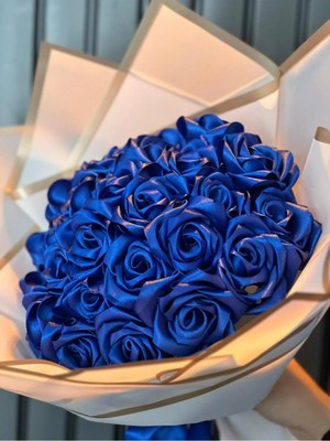 22’li Mavi Kurdele Gül Buketi