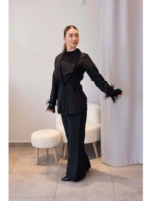 Elzem Boutique Siyah Tüy ve Taş Detaylı Takım