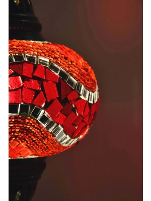 Bazaria Design El Yapımı Mozaik Masa Lambası Yıldız Desenli Camlı Pirinç Gövdeli Dekoratif Abajur E14 Duy Otantik Gece Lambası