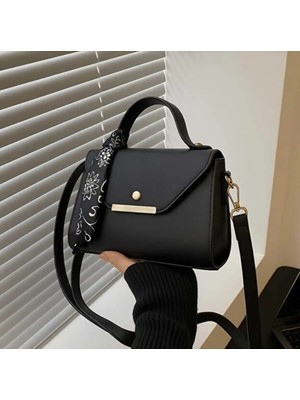 Özüm Çanta Kadın Mini Boy Suni Deri Fular Detaylı El ve Omuz Çantası Siyah