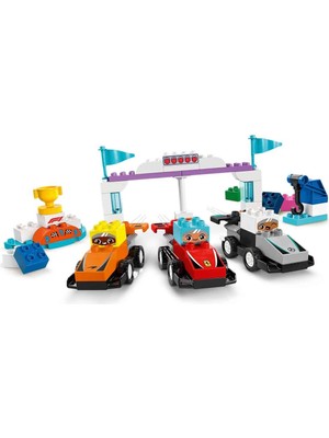 LEGO Duplo Kasabası F1 Takımı Yarış Arabaları ve Sürücüler 10445