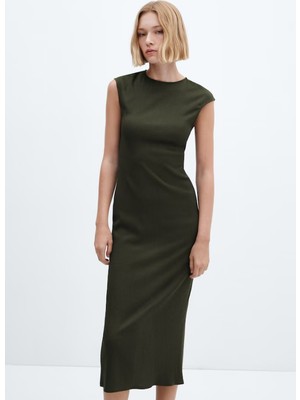 Mango Açıklığı Olan Dokulu Elbise