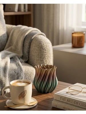 Calperia 3D Kıvrımlı Vazo Siyah - Lisinya