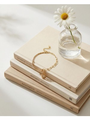 Mervan Takı Güneş Figürlü Çelik Bileklik – Minimal Taş Detaylı Zarif Bileklik