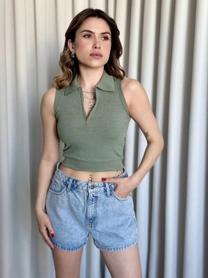 Esranın Dünyası Kısa Fermuarlı Crop