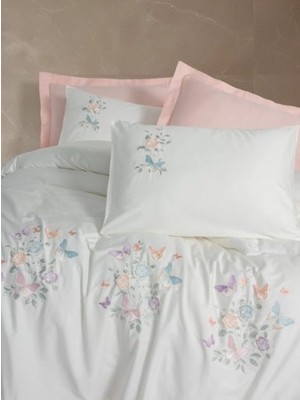 Esranın Dünyası 3D Nakışlı Çift Kişilik Saten Nev Takımı Liva Pudra