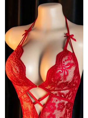 Zenvia Kadın Kırmızı Dantel ve Tül Detaylı Derin V Yaka Teddy Gecelik