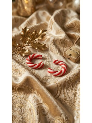 Lu Atelier Candy Swirl Küpe – Kırmızı Beyaz Şeker Kamışı Tasarımlı El Yapımı Polimer Kil Yılbaşı Küpesi