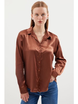 3964 Hafif Dökümlü Saten Gömlek - Taba