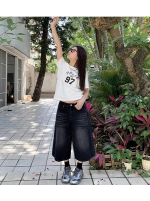 Butik Y2K Yıkamalı Bermuda Kot Şort