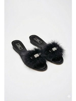 G&C Kadın Çeyizlik Tüylü Tokalı Gelin Ev Terliği 171