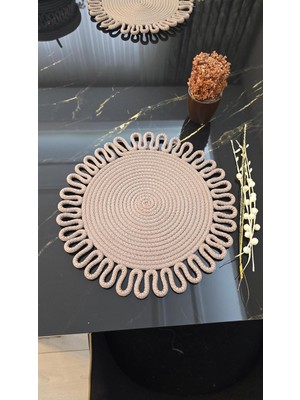 Zeora Home Jüt Görünümlü Papatya Model Supla Şık ve Sade Masa Sehpa Sunum Aksesuarı