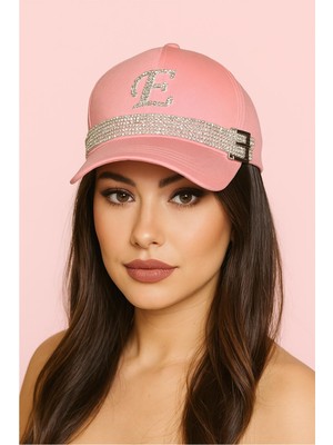 Arabasına Aşıklar Kulübü Pembe Renk Gümüş Taşlı ve Taşlı Harfli Şapka (Istediğiniz Harfi Mesaj Atınız)