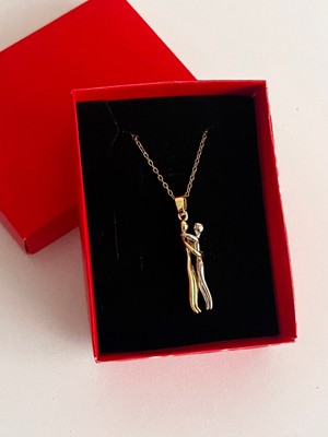 Pigna Aksesuar Hediye Kutulu Altın Kaplama Çelik Birbirine Sarılan Çift Kolye