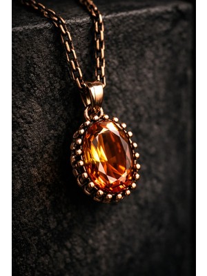 İyyaKe Kadın Renk Değiştiren Doğal Zultanit Taşlı Saf Bakır Zincir Kolye