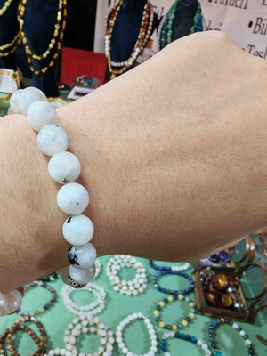 Mihrim Naturel Ay Taşı Doğaltaş Bileklik Kadınlar Için Duygu-Hormon Dengeleme