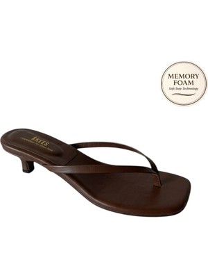 Tkees Kadın Mini Topuk Parmak Arası Kahve Terlik