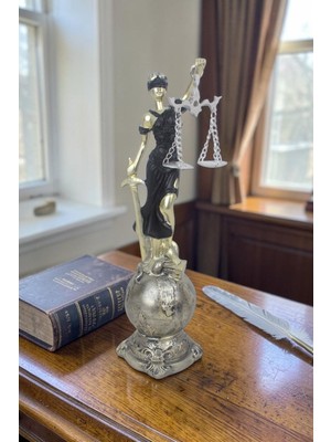 Elifeshop Lüks Polyester Themis Adalet Heykeli 24 cm Dekoratif Biblo Terazi Figür Ev Ofis Vitrin Hediyesi Şık