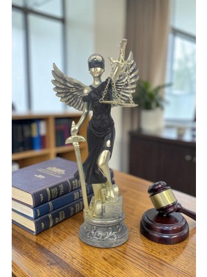 Elifeshop Lüks Polyester Themis Adalet Heykeli 30 cm Dekoratif Biblo Terazi Figür Ev Ofis Vitrin Hediyesi Şık