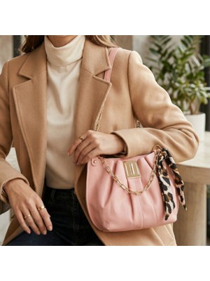 Şık Tasarımlı Özel El Çantası