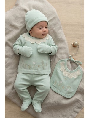 Zeynuko Kız Bebek Dantelli Çiçek Nakışlı %100 Pamuk 0-3 Ay 5'li Yenidoğan Hastaneçıkışı Zıbın Seti