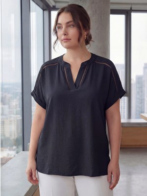 Rmg Kroşete Detaylı Büyük Beden Bluz Siyah