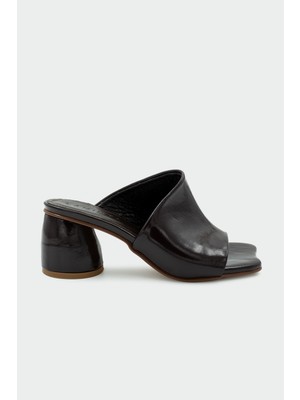 Laminta Pinok Asimetrik Kesim Acı Kahve Hakiki Deri Kadın Topuklu Terlik