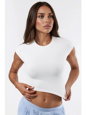 Hiccup Kadınlar Busem Bisiklet Yaka Düz Kısa Tişört Beyaz