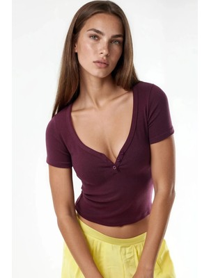 Hiccup Kadınlar Busem Düğmeli Kısa Kollu V Yaka Örme Bluz Leylak Moru