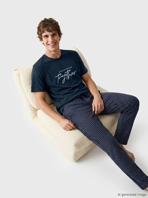 LC Waikiki Lc Waıkıkı Lacivert Standart Kalıp Baskılı Erkek Pijama Takım