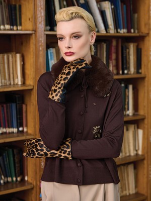 Unique Yakası Kürk Detaylı Triko Hırka