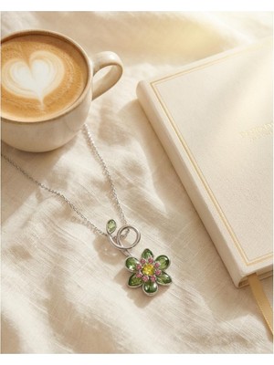 Mervan Takı Yeşil Taşlı Çiçek Serisi Çelik Kolye
