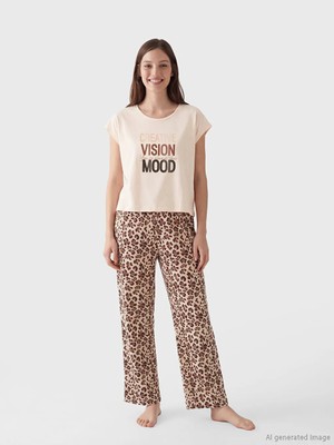 LC Waikiki Lcw Dream Ekru Bisiklet Yaka Baskılı Kadın Pijama Takım