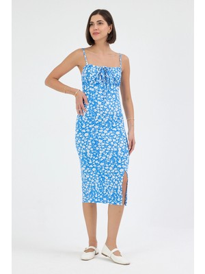 Segnante Kadın Mavi Çiçekli Kadın Yırtmaçlı Elbise