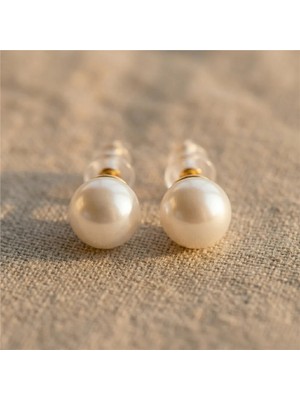 Zeino Beyaz Inci Çivi Küpe 1 cm Çap - 925 Ayar Gümüş Çivili, 14K Altın Kaplama