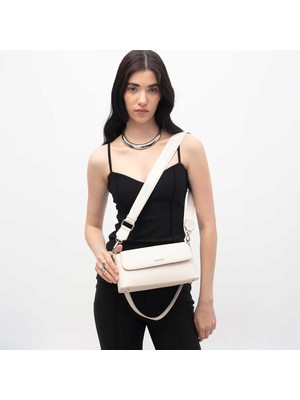 Kadın Omuz Çantası BNT_1840 Benetton