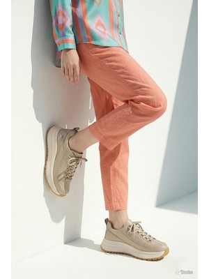 Mammamia Kadın Yumuşak Hakiki Deri Ortopedik Ultra Hafif Kalın Taban Spor Tarz Ayakkabı M27YA/3905