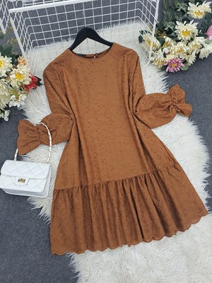Moda Morfo Kolu Lastikli Eteği Parçalı Güpürlü Tunik -Taba